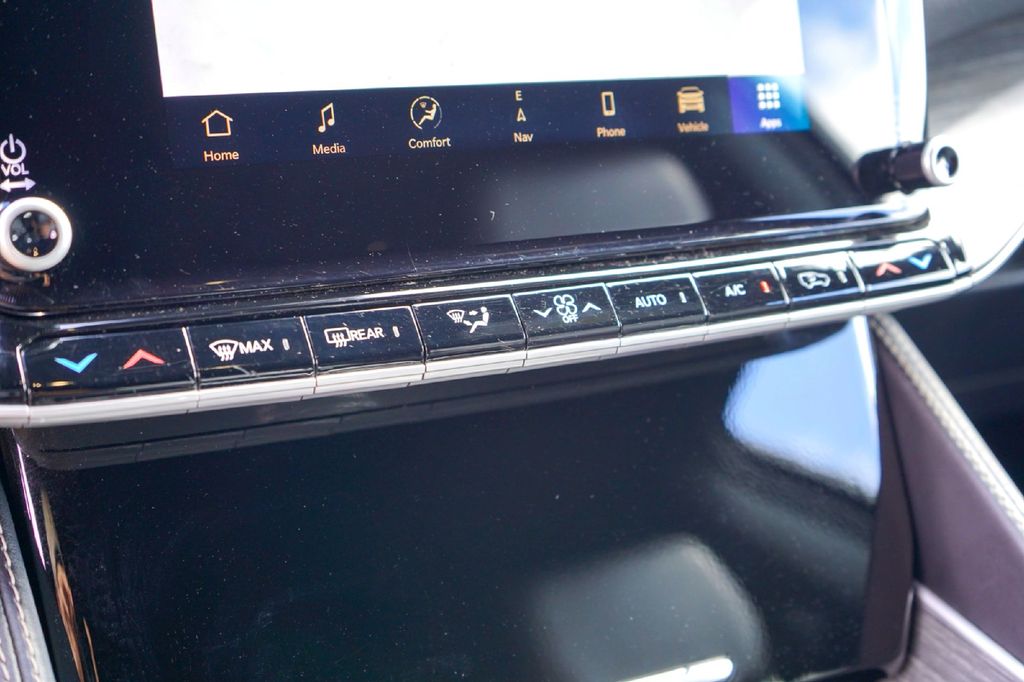 Used Car 2024 Jeep Wagoneer L  Series Ii For Sale Under $40,000 In Taylor, Texas