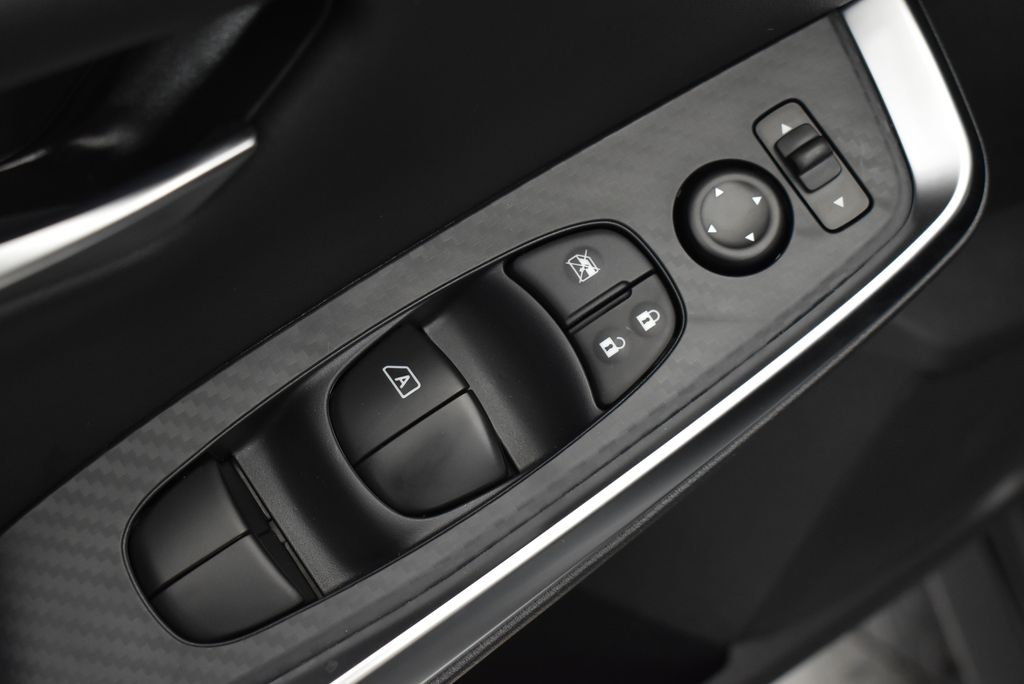 Thumbnail: 2025 Nissan Sentra - 12