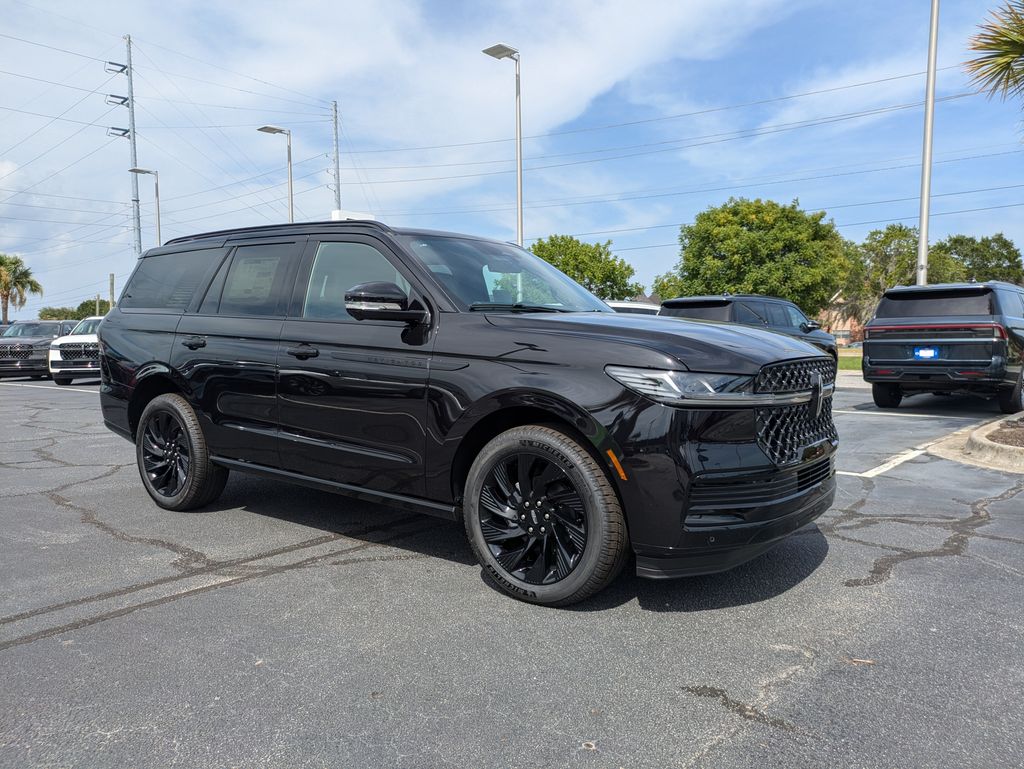 2027 Lincoln Navigator Reserve