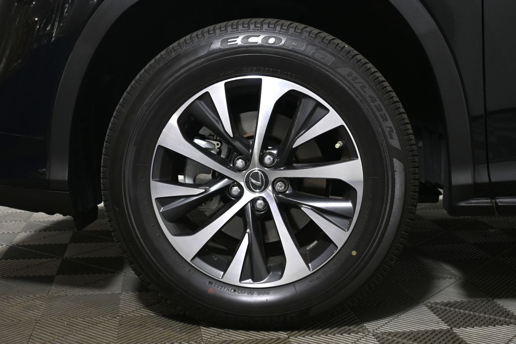 Thumbnail: 2022 Lexus RX - 12