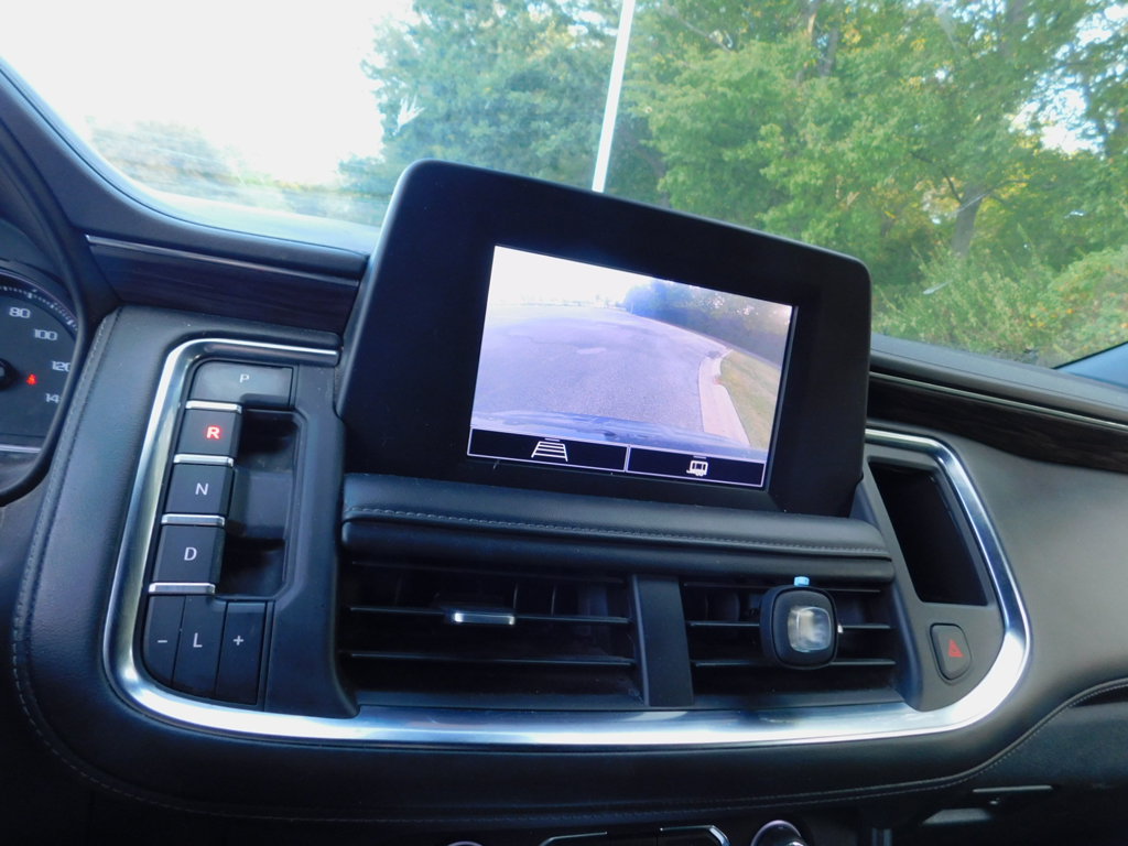 Thumbnail: 2023 Chevrolet Suburban - 3