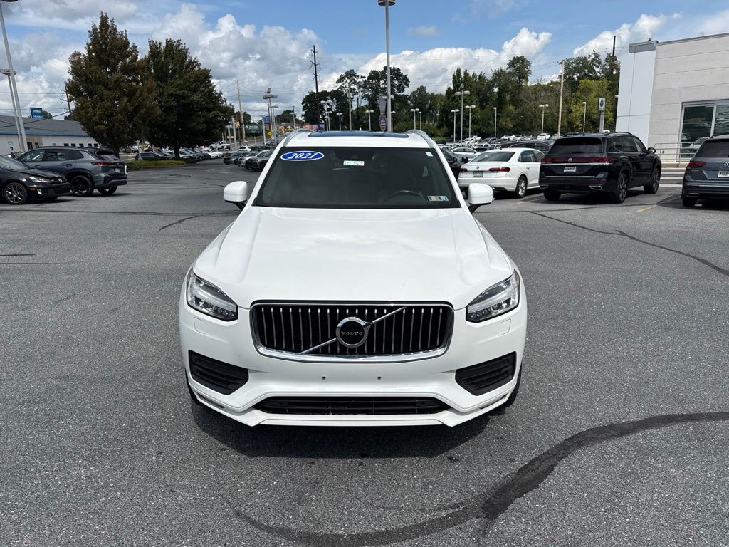 2021 Volvo XC90 T6 Momentum White at Subaru and VW of Moon Township