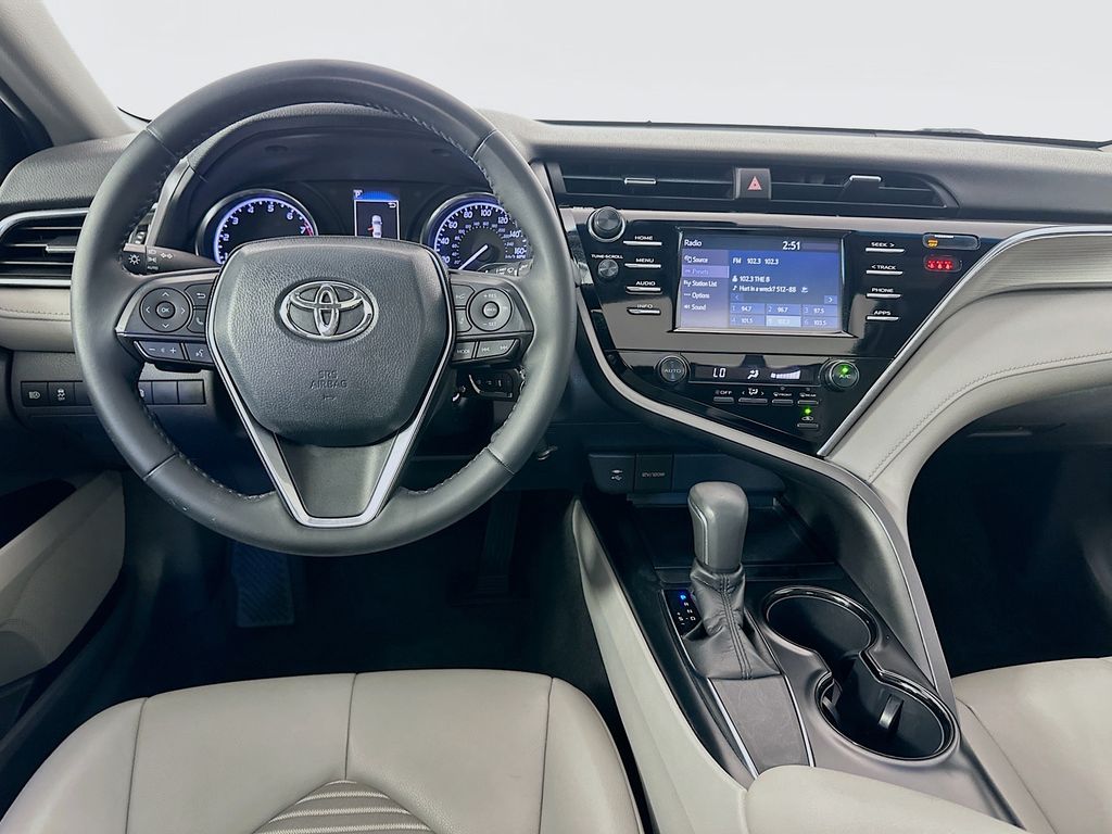 Thumbnail: 2018 Toyota Camry - 22