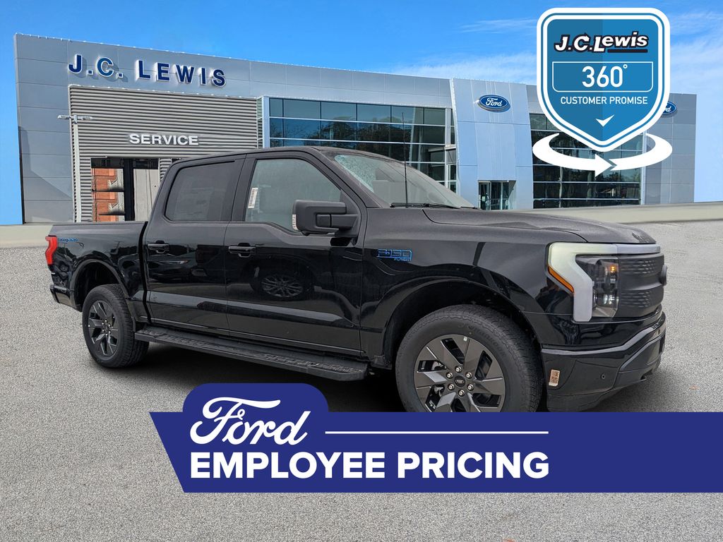 2025 Ford F-150 Lightning Flash