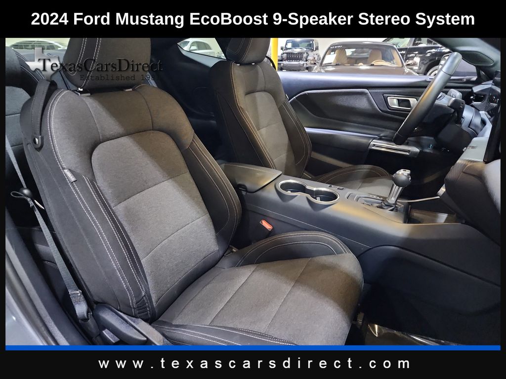 2024 Ford Mustang EcoBoost photo
