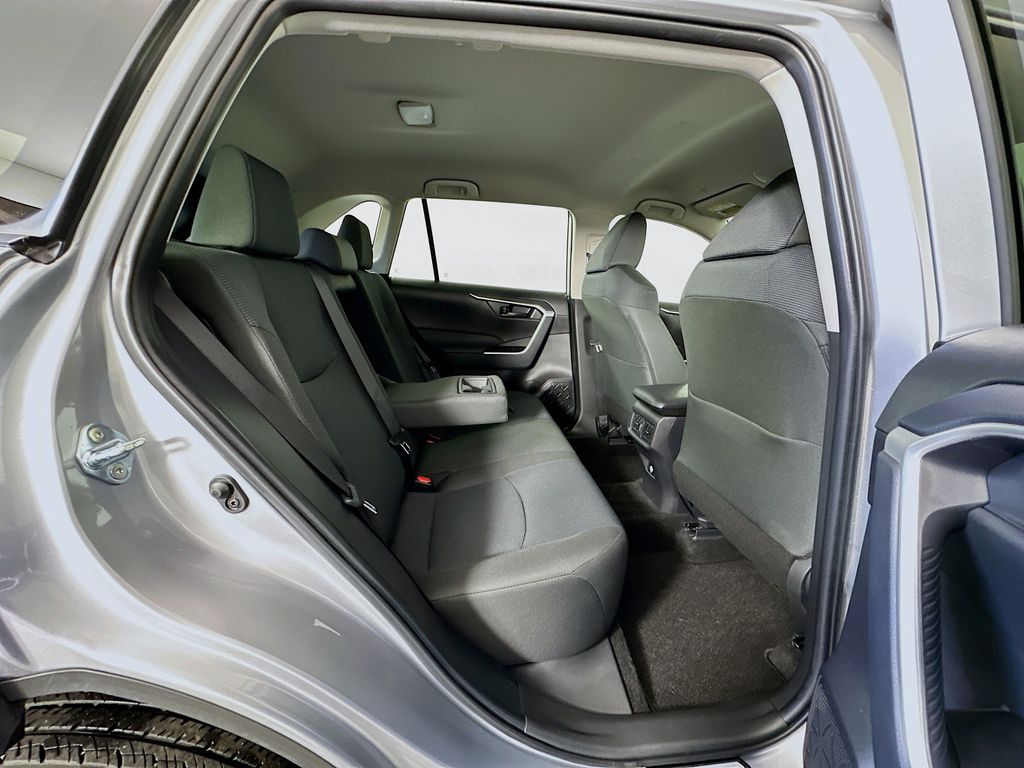 Thumbnail: 2025 Toyota RAV4 - 26