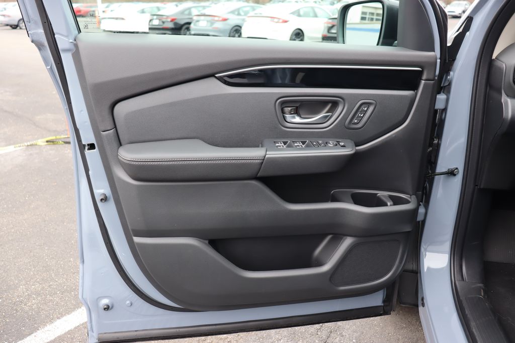 Thumbnail: 2026 Honda Passport - 27