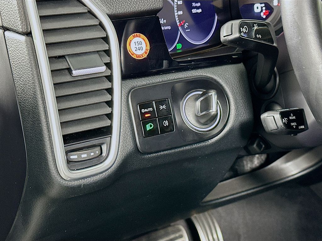 Thumbnail: 2019 Porsche Cayenne - 10