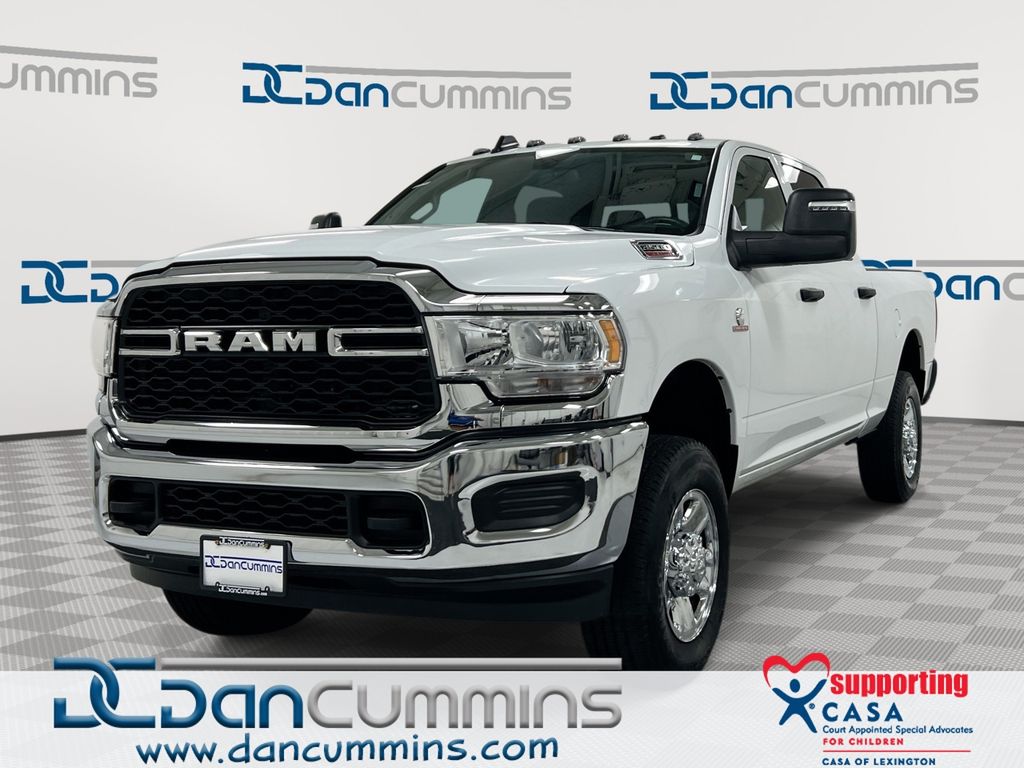 Bright White Clearcoat 2024 RAM 3500 Pickup Truck Four-Wheel Drive 6-Speed Automatic