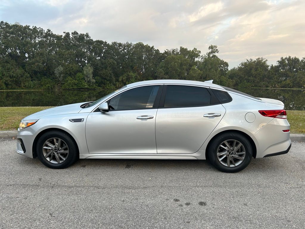 Thumbnail: 2020 Kia Optima - 2