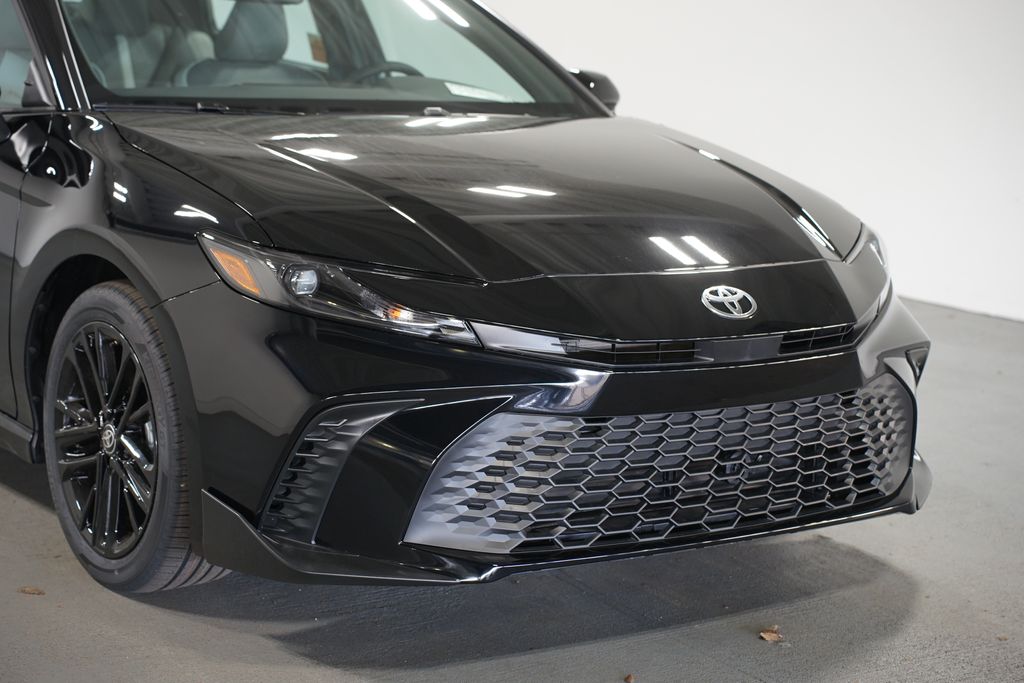 Thumbnail: 2026 Toyota Camry - 4