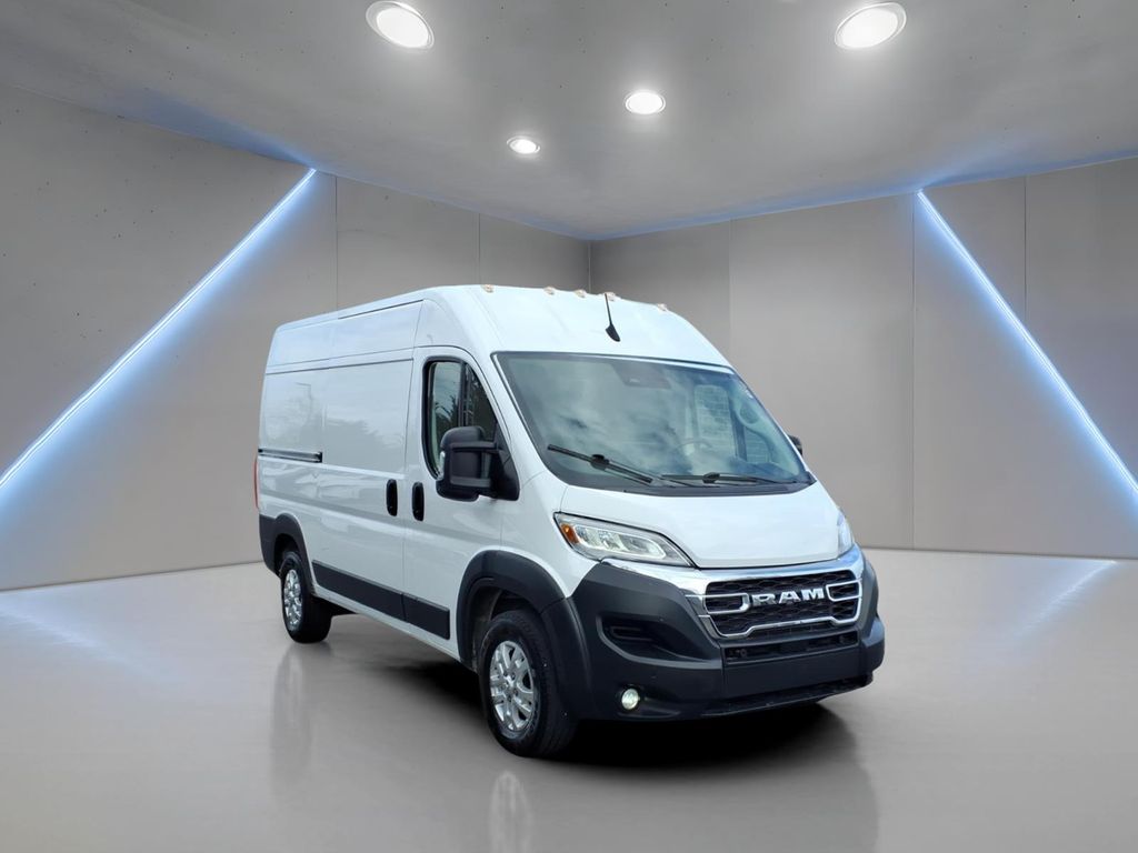 Bright White Clearcoat 2024 RAM ProMaster Van 9-Speed Automatic
