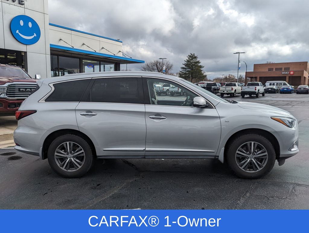 2020 INFINITI QX60 LUXE 2