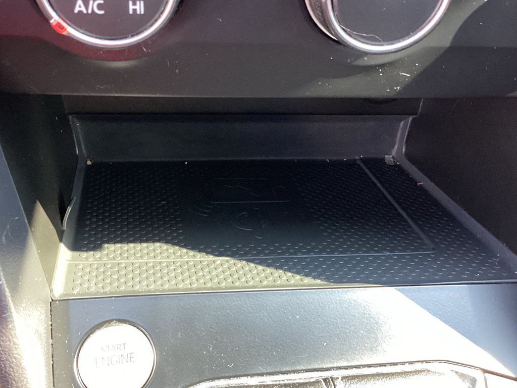 Used 2022 Volkswagen Taos SUV