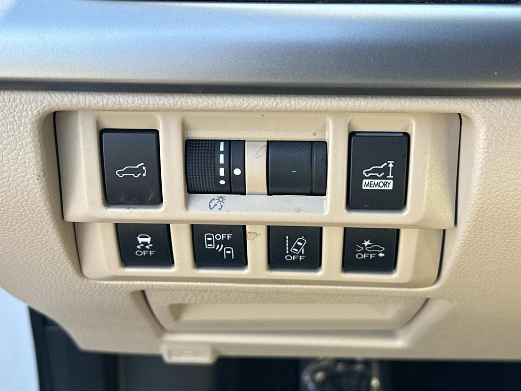 Thumbnail: 2019 Subaru Outback - 30