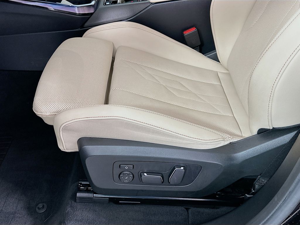 Thumbnail: 2025 BMW X3 - 19