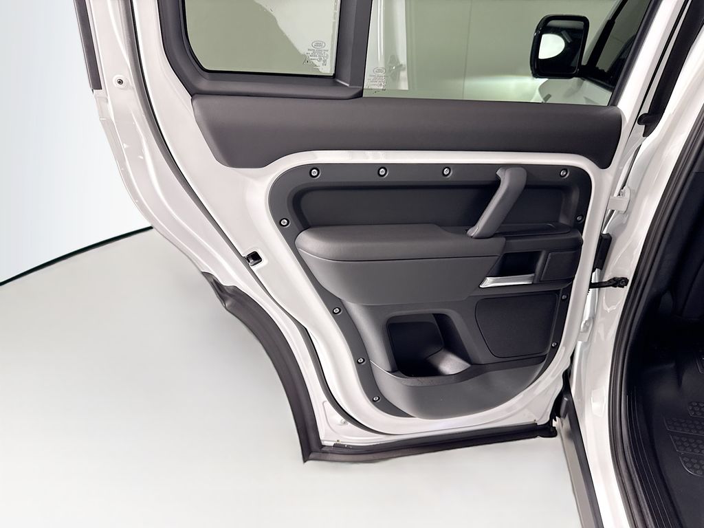 Thumbnail: 2026 Land Rover Defender - 28