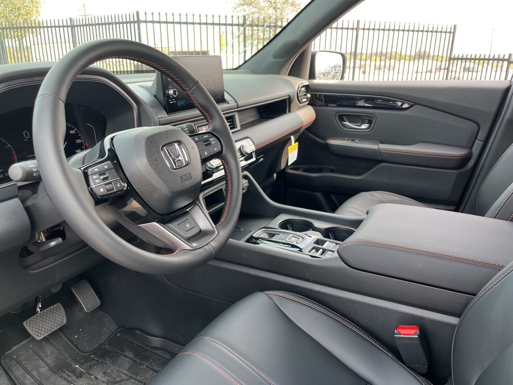 Thumbnail: 2025 Honda Pilot - 11