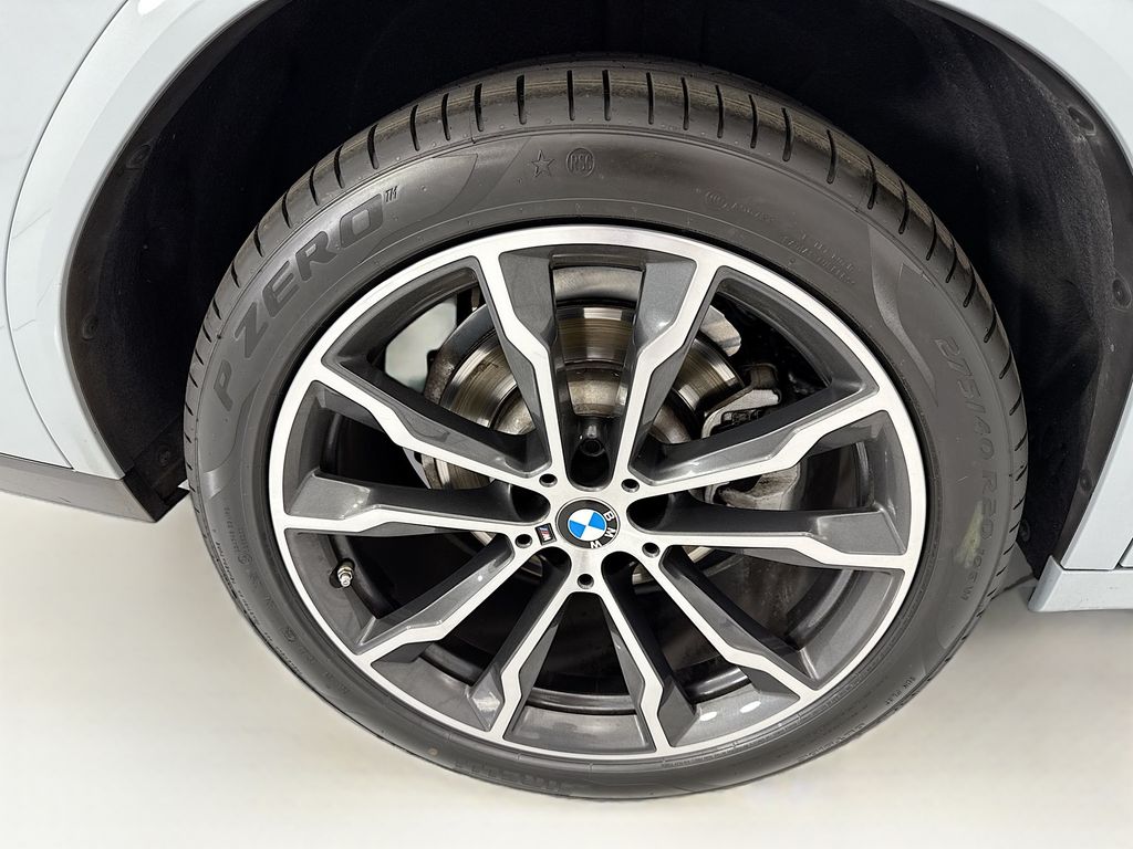 Thumbnail: 2024 BMW X4 - 32