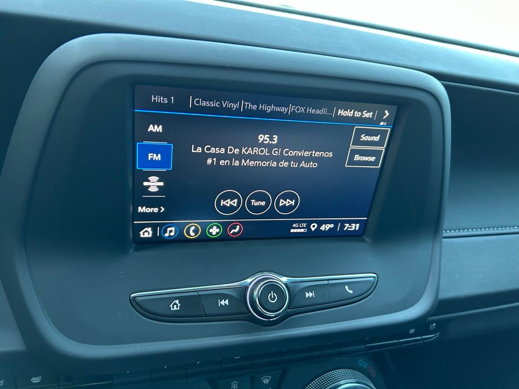 Thumbnail: 2022 Chevrolet Camaro - 24