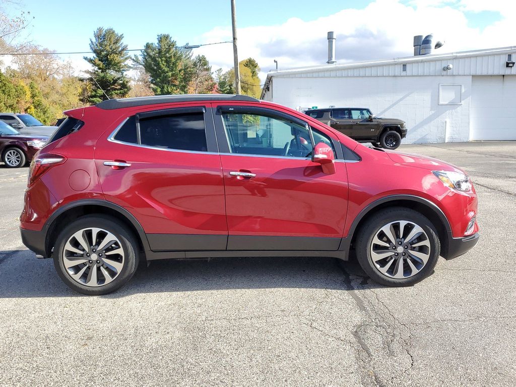 2018 Buick Encore Essence 8