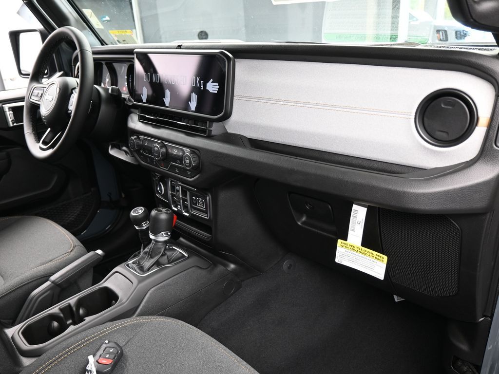 New 2026 Anvil Clear Coat Jeep Sport S image 40