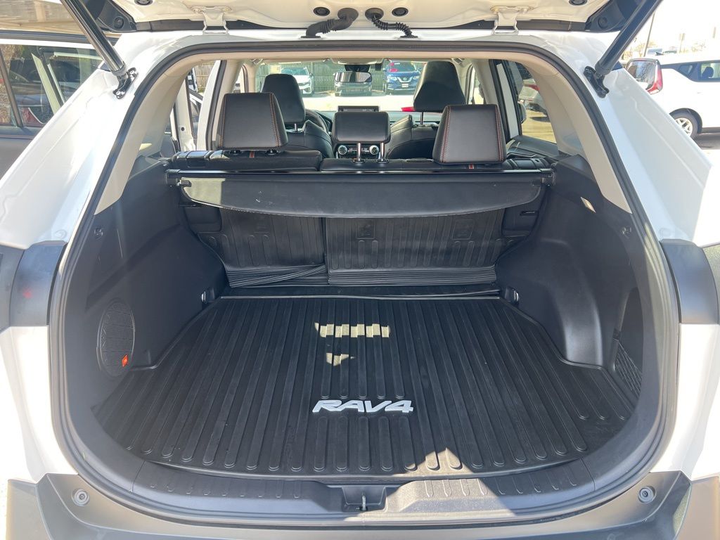 2022 Toyota RAV4 Adventure photo