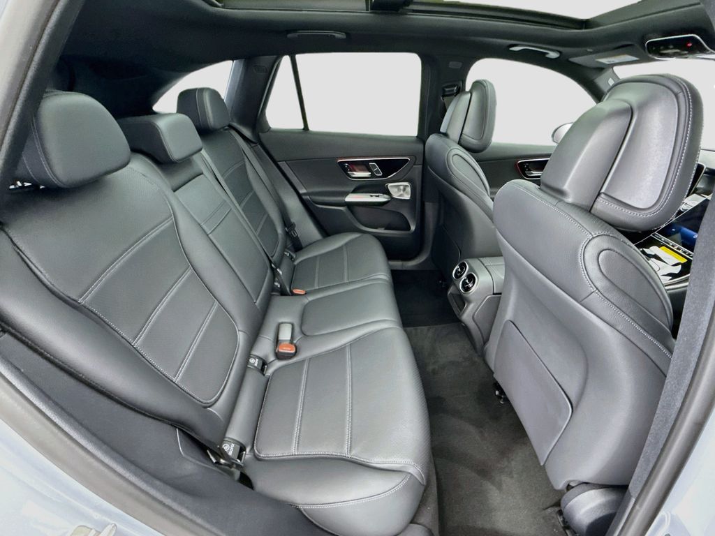 Thumbnail: 2026 Mercedes-Benz GLC - 22