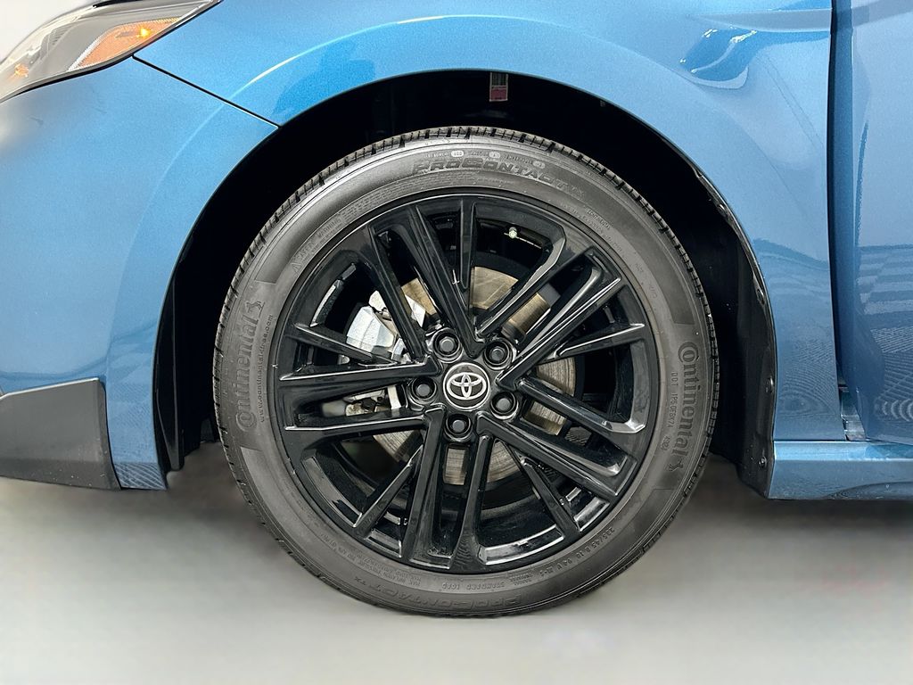 Thumbnail: 2025 Toyota Camry - 31