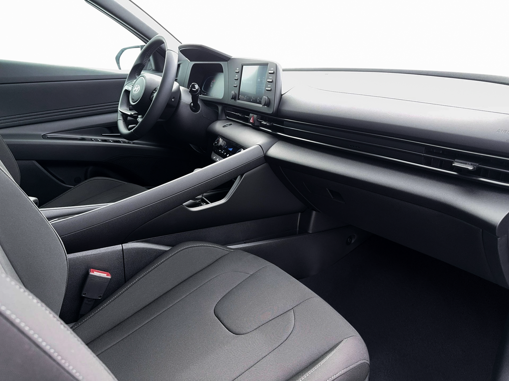 Thumbnail: 2026 Hyundai Elantra - 15