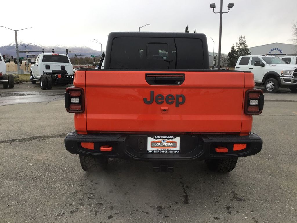 2025 Jeep Gladiator Rubicon - Photo 11