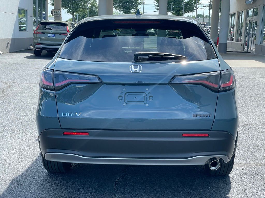 Thumbnail: 2024 Honda HR-V - 4