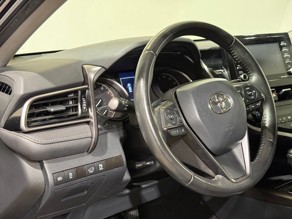 Thumbnail: 2024 Toyota Camry - 16