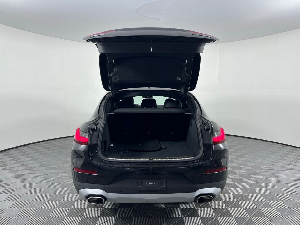 Thumbnail: 2025 BMW X4 - 7