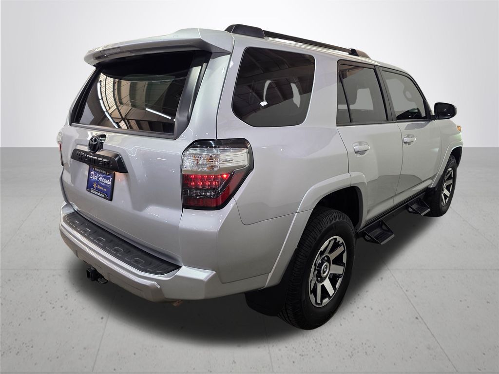 2022 Toyota 4Runner TRD Off-Road