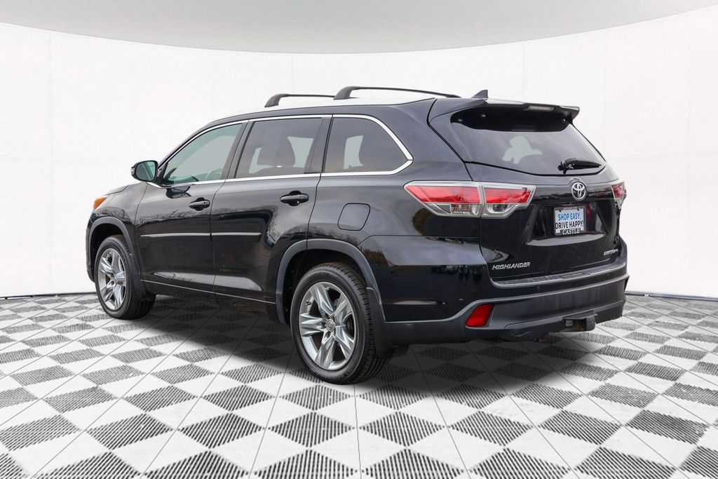 2015 Toyota Highlander Limited 11