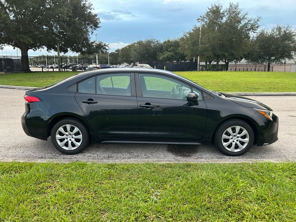 Thumbnail: 2021 Toyota Corolla - 6