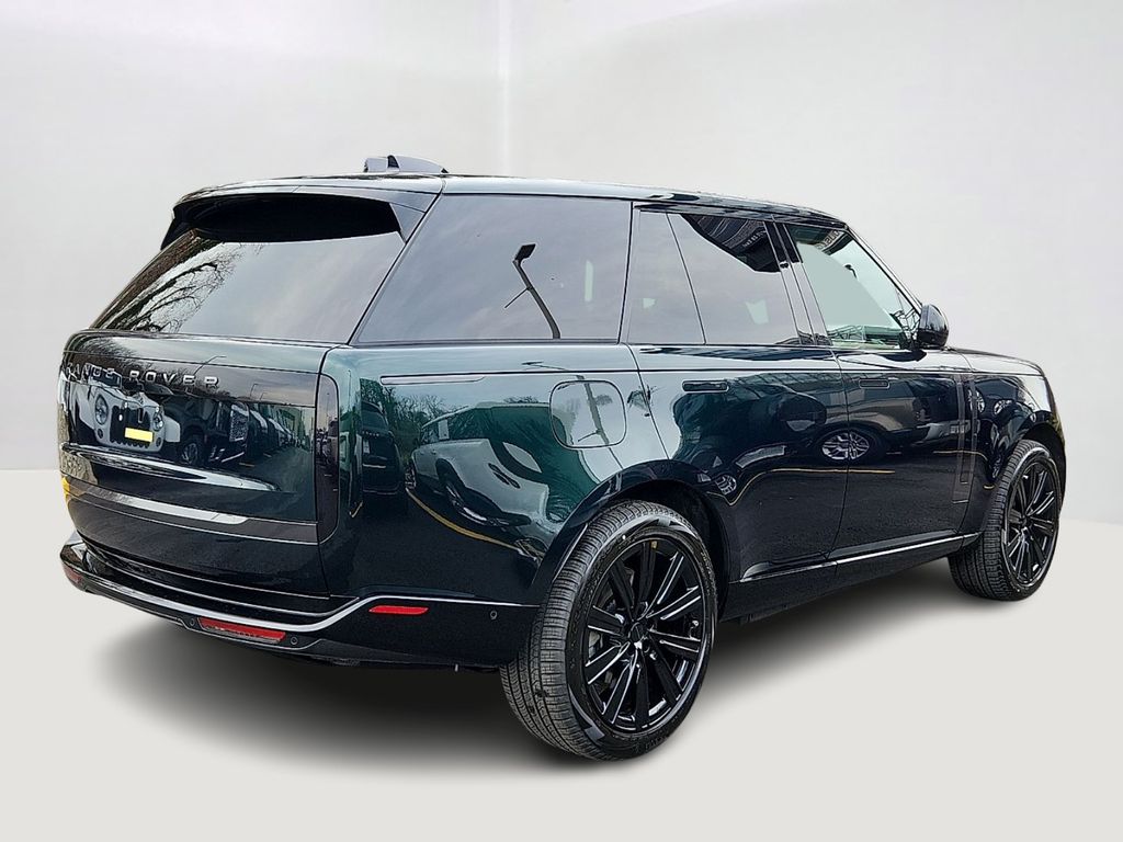 Thumbnail: 2026 Land Rover Range Rover - 3