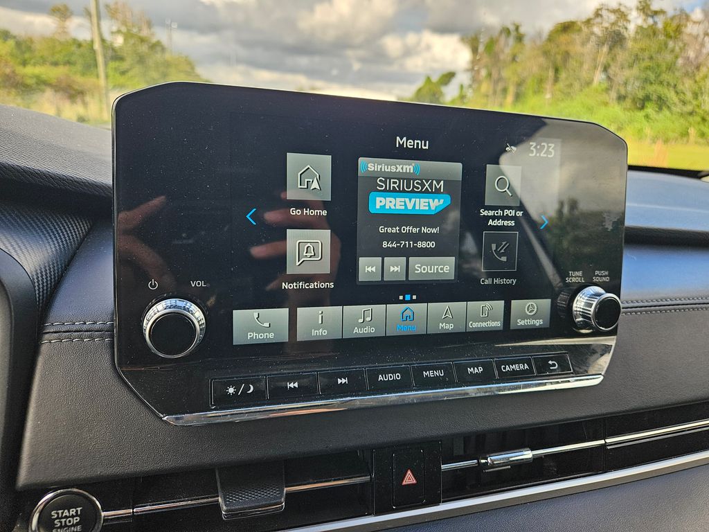 Thumbnail: 2024 Mitsubishi Outlander - 25