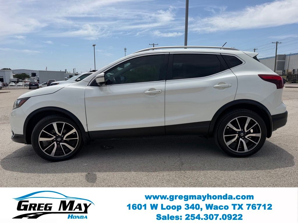 2017 Nissan Rogue Sport SL - 6