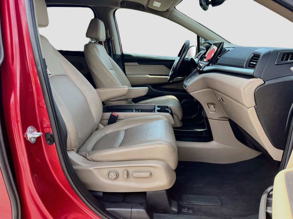 Used 2022 Red Honda EX-L image 29
