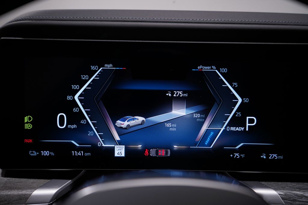 Thumbnail: 2025 BMW i7 - 22