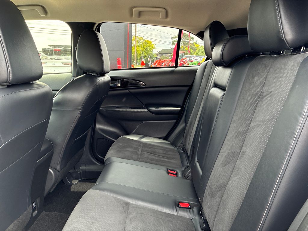 2022 Mitsubishi Eclipse Cross SE Red at Auto Express Mitsubishi