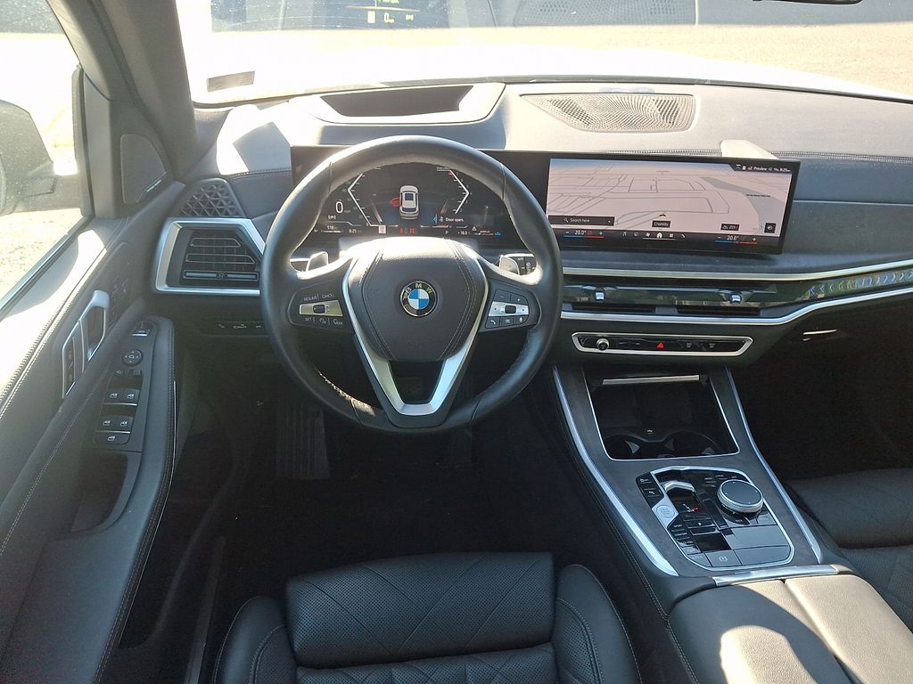 Thumbnail: 2025 BMW X5 - 11
