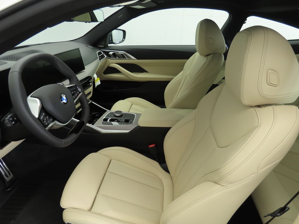 Thumbnail: 2026 BMW 4 Series - 18