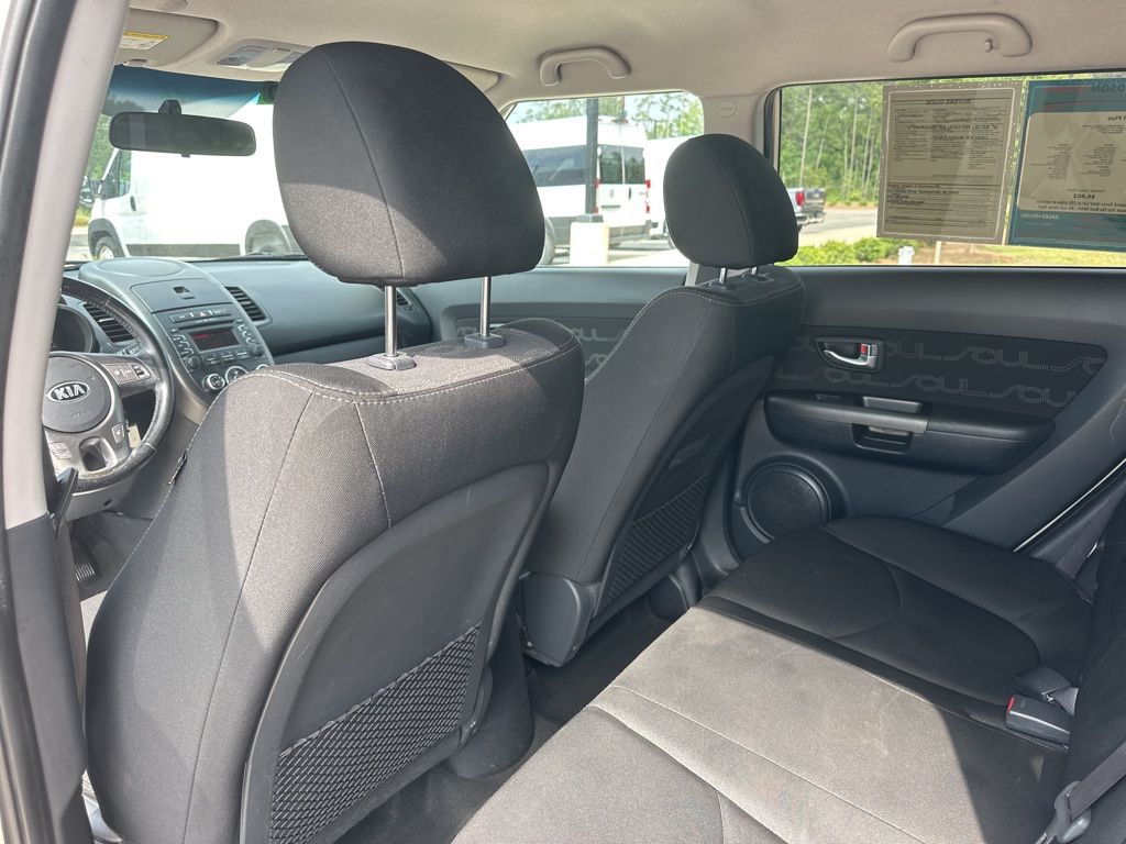 2013 Dune Kia Soul Plus FWD Hatchback