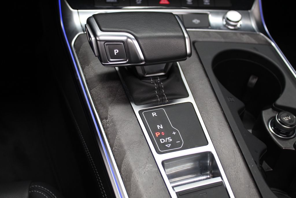 Thumbnail: 2024 Audi A6 - 15