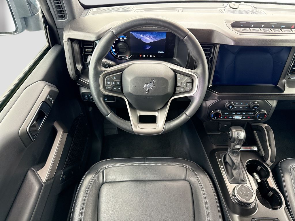 Thumbnail: 2021 Ford Bronco - 10