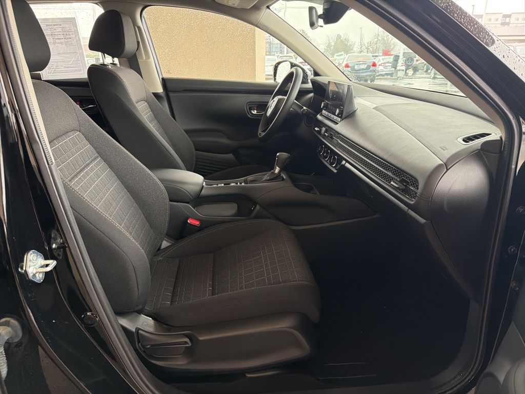 Thumbnail: 2024 Honda HR-V - 23