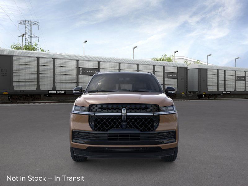 Thumbnail: 2025 Lincoln Navigator L - 6